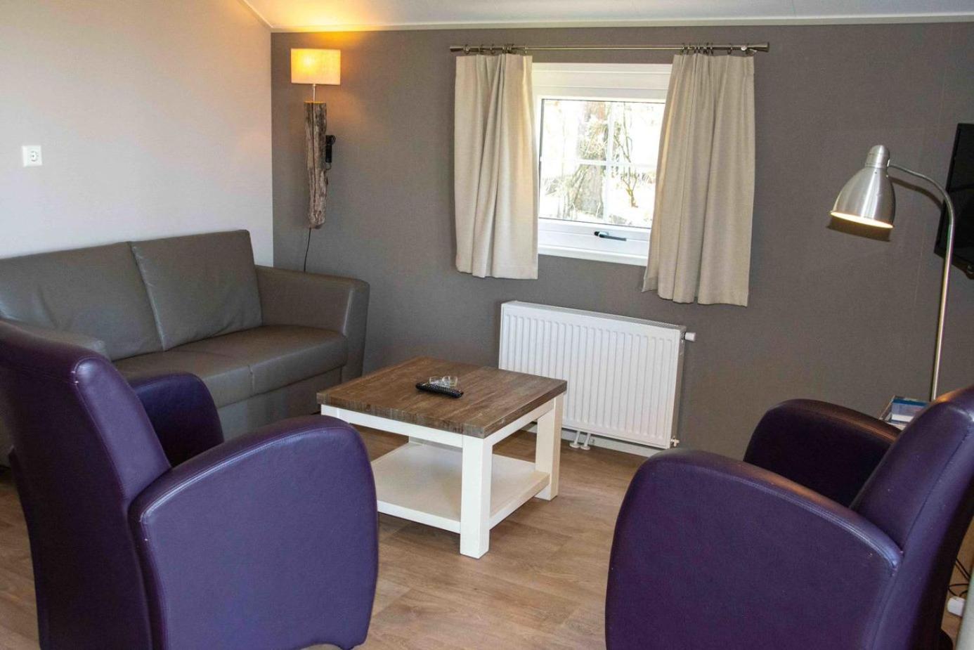 Europarcs De Wiltzangh Hotel Ruinen Room photo